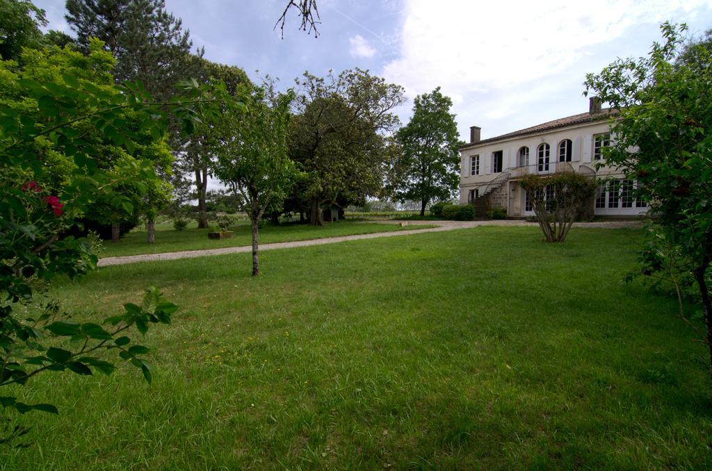 Chateau Beau-Site Bed & Breakfast Portets Exterior photo